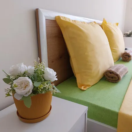 Krimski - Free Private Parking