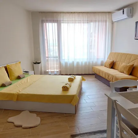 Daire Krimski - Free Private Parking