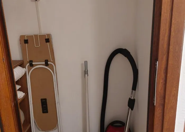 Krimski - Free Private Parking * Warna