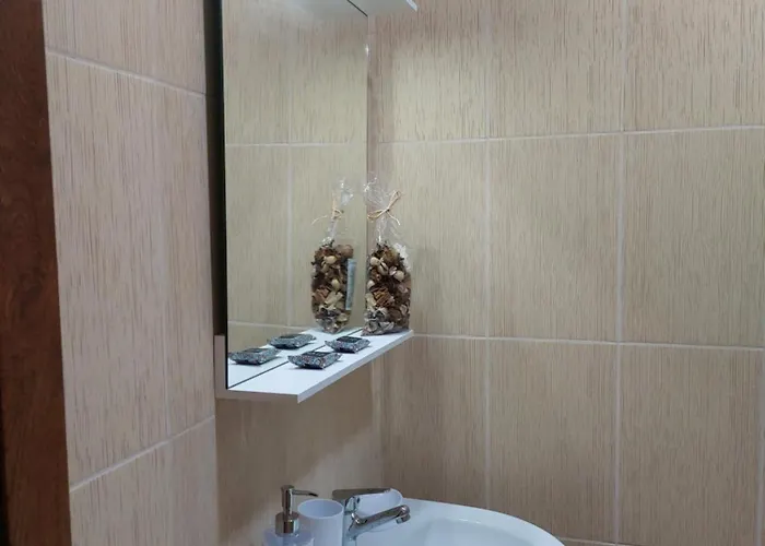 Krimski - Free Private Parking Apartment Warna