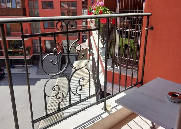 Krimski - Free Private Parking Apartment Warna